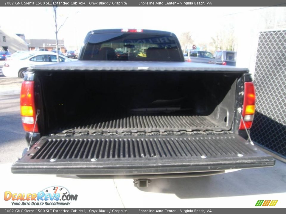 2002 GMC Sierra 1500 SLE Extended Cab 4x4 Onyx Black / Graphite Photo #6