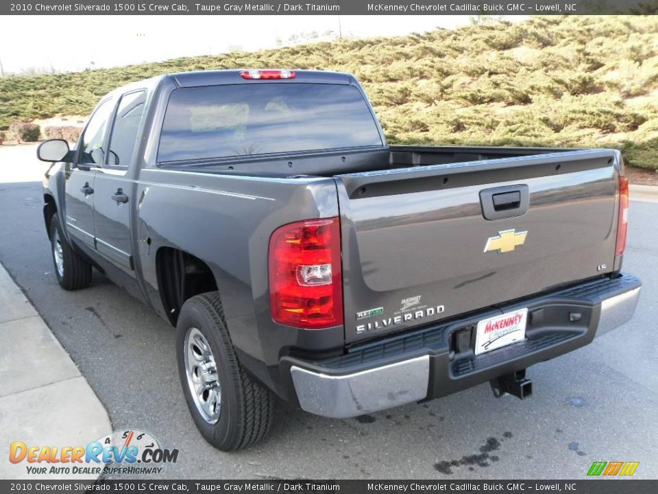 2010 Chevrolet Silverado 1500 LS Crew Cab Taupe Gray Metallic / Dark Titanium Photo #2
