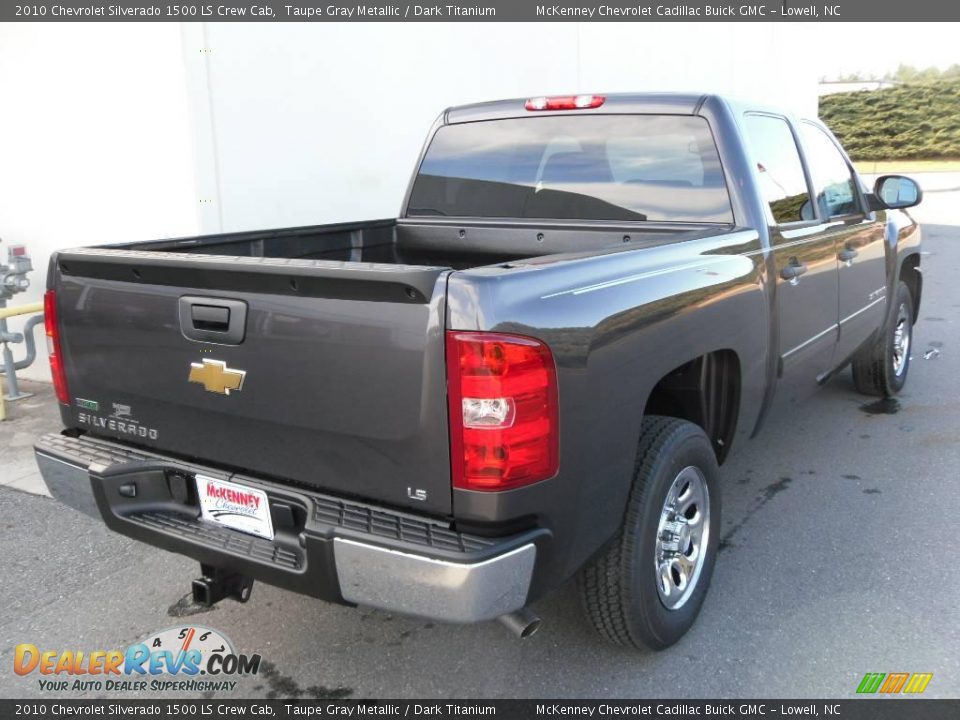2010 Chevrolet Silverado 1500 LS Crew Cab Taupe Gray Metallic / Dark Titanium Photo #5