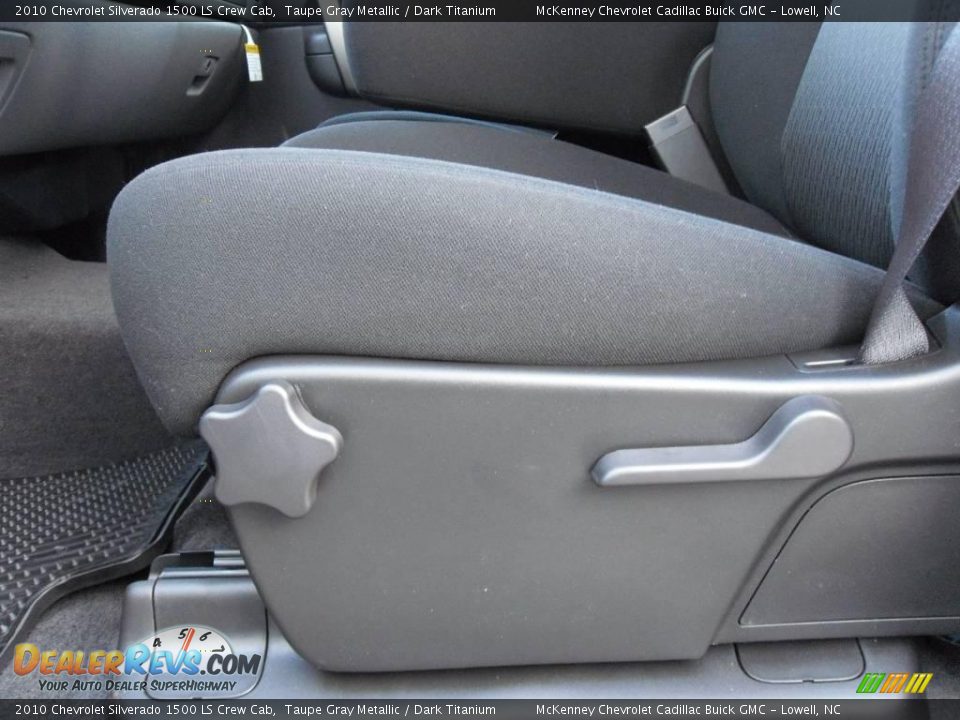2010 Chevrolet Silverado 1500 LS Crew Cab Taupe Gray Metallic / Dark Titanium Photo #10