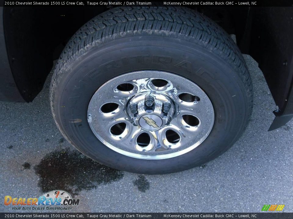 2010 Chevrolet Silverado 1500 LS Crew Cab Taupe Gray Metallic / Dark Titanium Photo #17