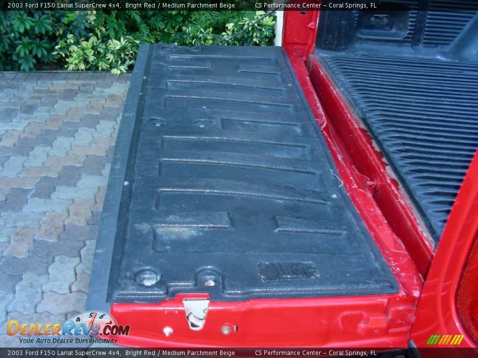 2003 Ford F150 Lariat SuperCrew 4x4 Bright Red / Medium Parchment Beige Photo #12