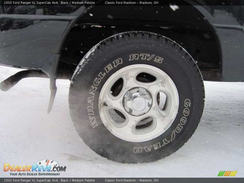 2003 Ford Ranger XL SuperCab 4x4 Black / Medium Pebble Photo #9