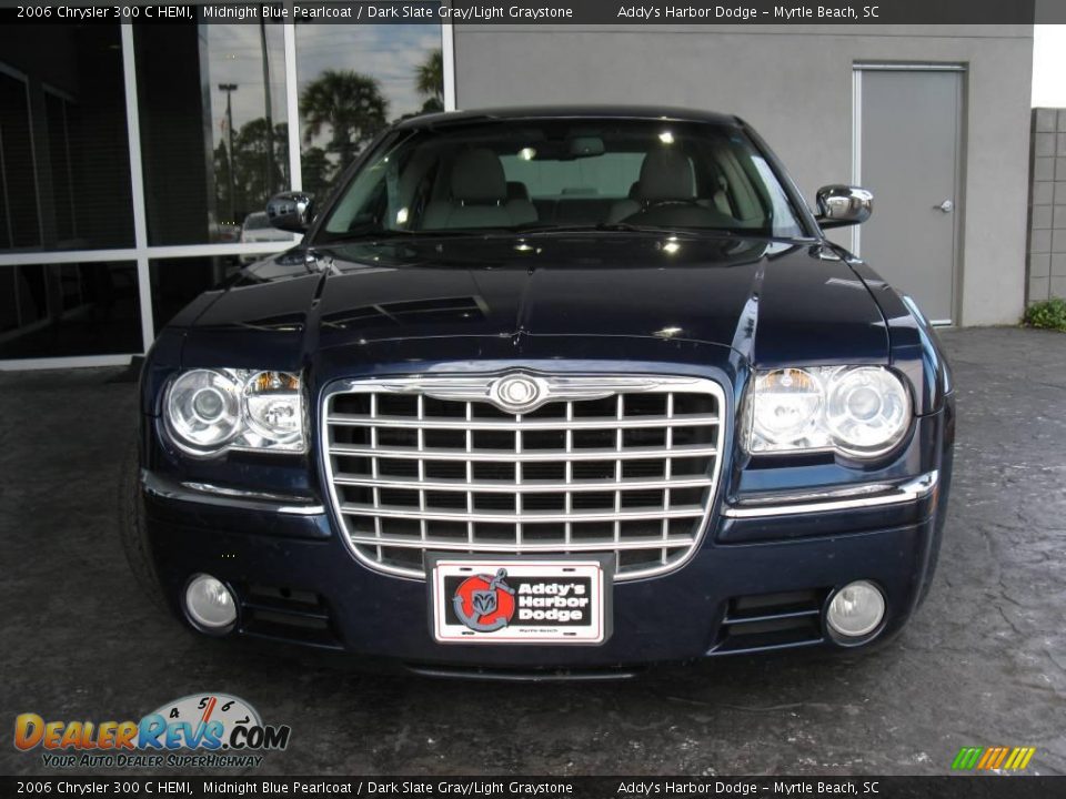 2006 Chrysler 300 C HEMI Midnight Blue Pearlcoat / Dark Slate Gray/Light Graystone Photo #3