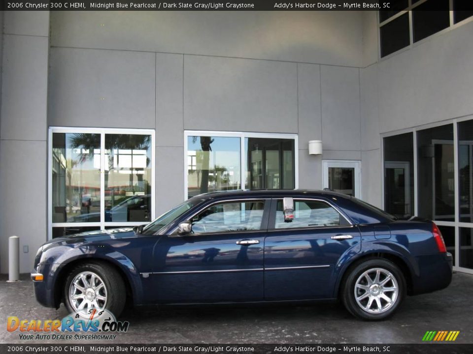 2006 Chrysler 300 C HEMI Midnight Blue Pearlcoat / Dark Slate Gray/Light Graystone Photo #5