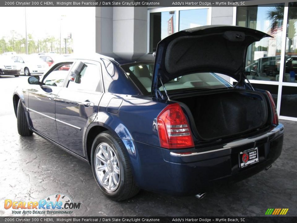 2006 Chrysler 300 C HEMI Midnight Blue Pearlcoat / Dark Slate Gray/Light Graystone Photo #8