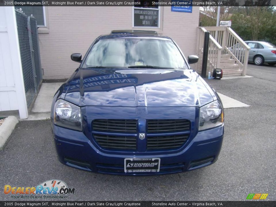 2005 Dodge Magnum SXT Midnight Blue Pearl / Dark Slate Gray/Light Graystone Photo #1