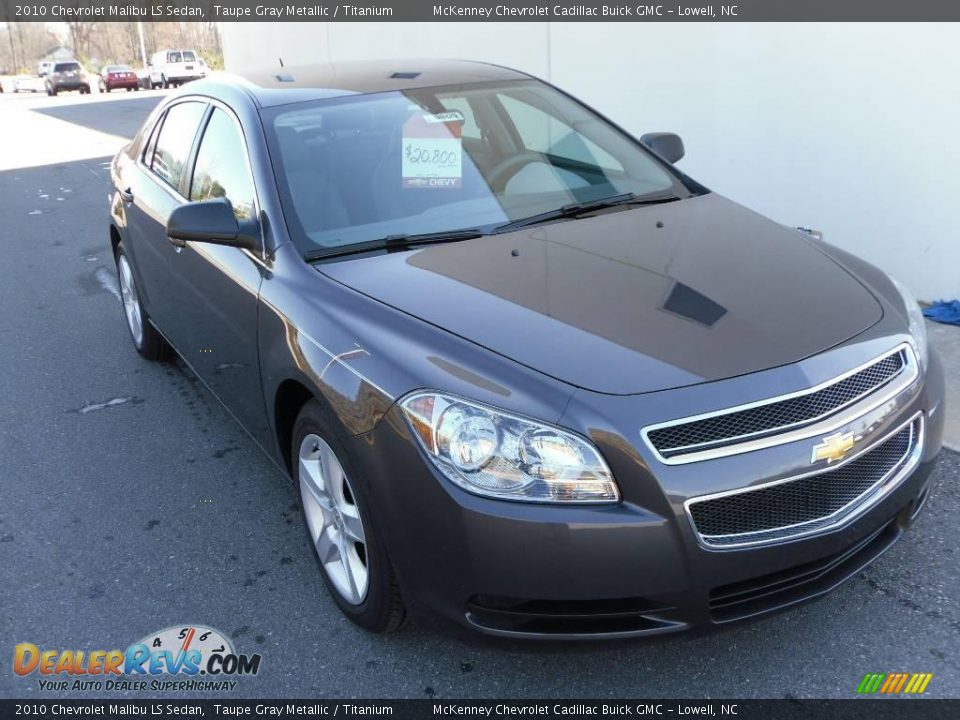 2010 Chevrolet Malibu LS Sedan Taupe Gray Metallic / Titanium Photo #6