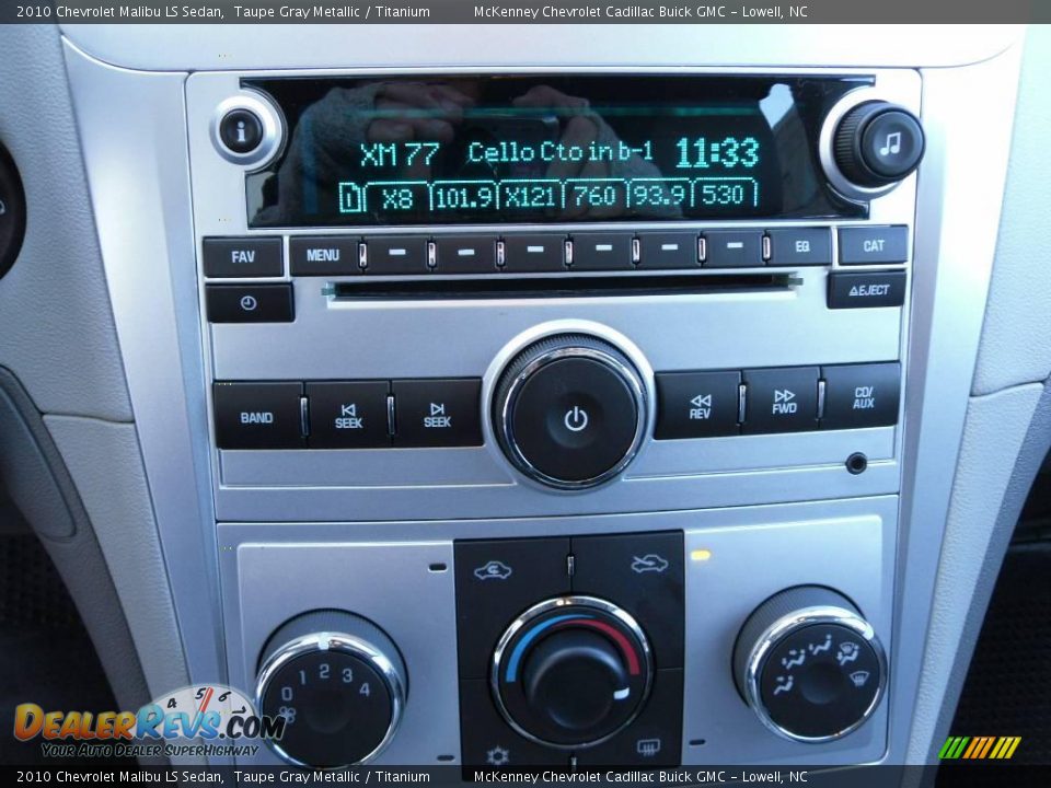 2010 Chevrolet Malibu LS Sedan Taupe Gray Metallic / Titanium Photo #24