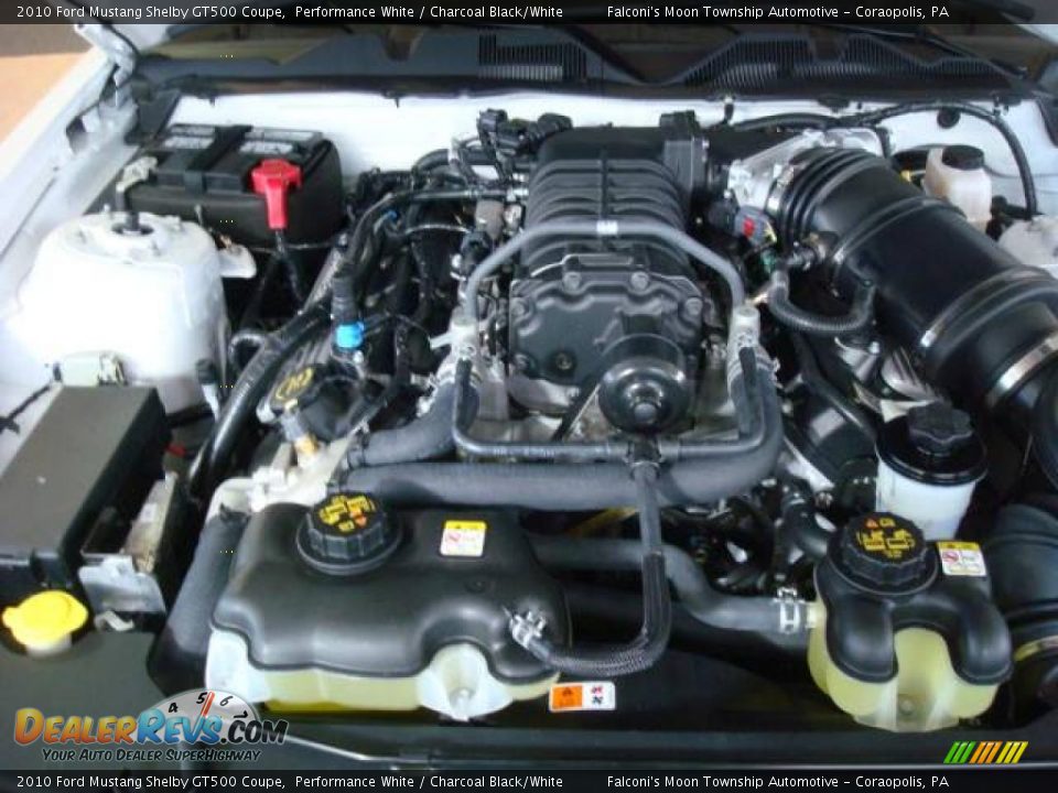 2010 Ford Mustang Shelby GT500 Coupe Performance White / Charcoal Black/White Photo #24