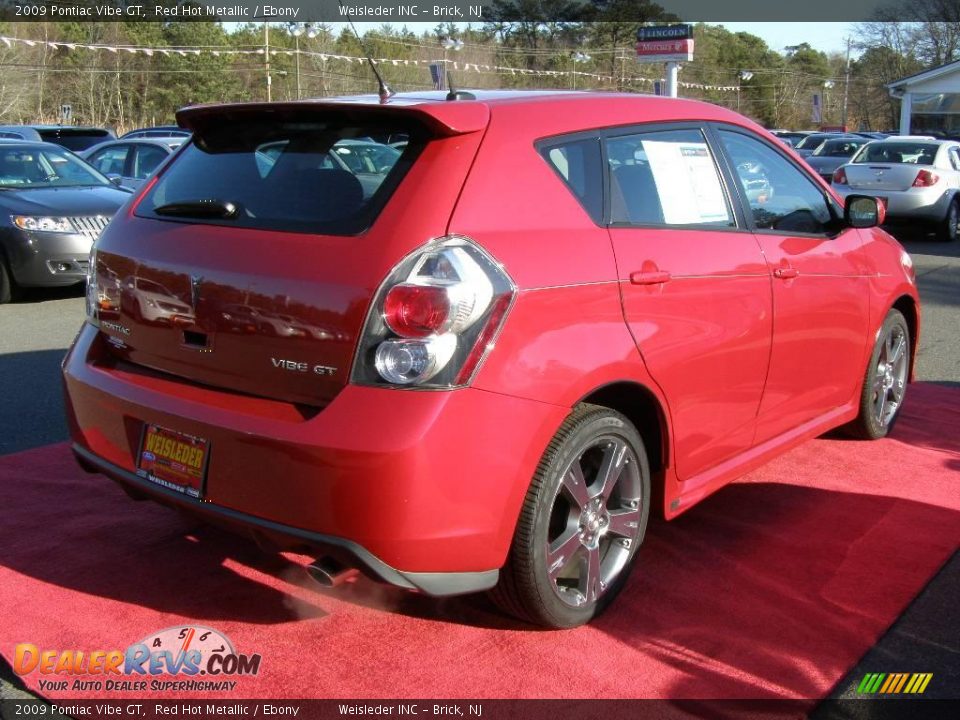2009 Pontiac Vibe GT Red Hot Metallic / Ebony Photo #6