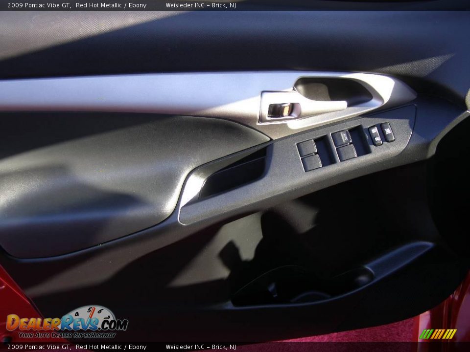 2009 Pontiac Vibe GT Red Hot Metallic / Ebony Photo #11
