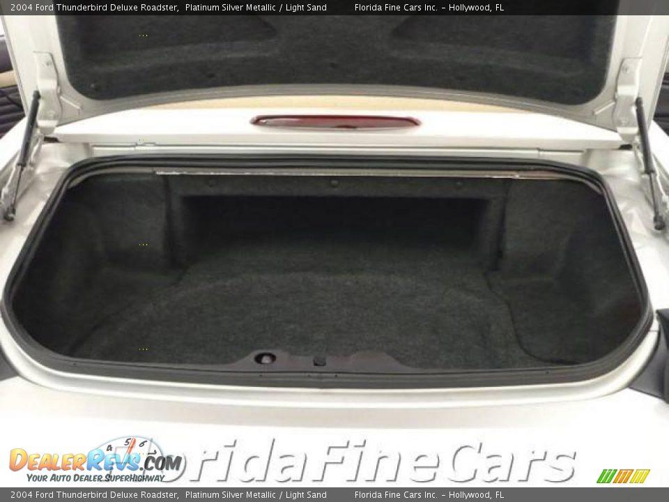 2004 Ford Thunderbird Deluxe Roadster Platinum Silver Metallic / Light Sand Photo #11