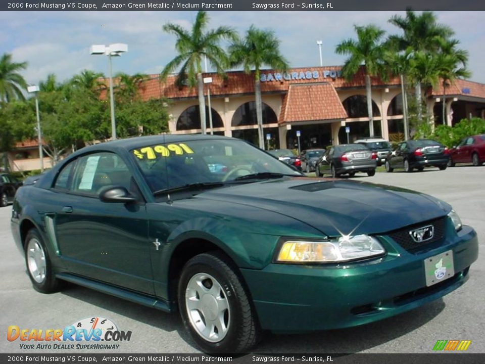 2000 Ford Mustang V6 Coupe Amazon Green Metallic / Medium Parchment Photo #1