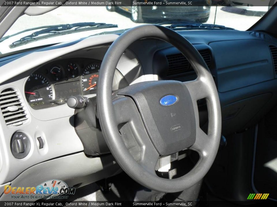 2007 Ford Ranger XL Regular Cab Oxford White / Medium Dark Flint Photo #3