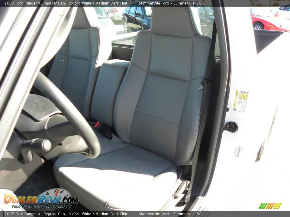 2007 Ford Ranger XL Regular Cab Oxford White / Medium Dark Flint Photo #4