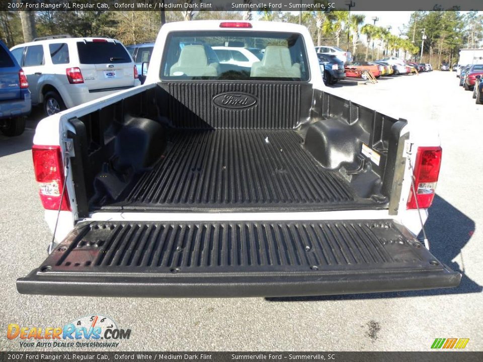 2007 Ford Ranger XL Regular Cab Oxford White / Medium Dark Flint Photo #10
