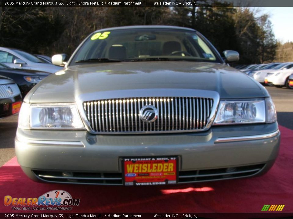 2005 Mercury Grand Marquis GS Light Tundra Metallic / Medium Parchment Photo #2