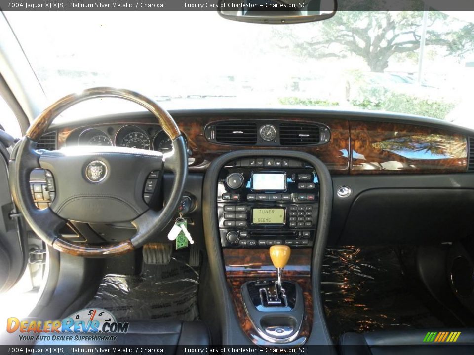 2004 Jaguar XJ XJ8 Platinum Silver Metallic / Charcoal Photo #6