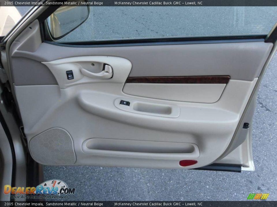 2005 Chevrolet Impala Sandstone Metallic / Neutral Beige Photo #15