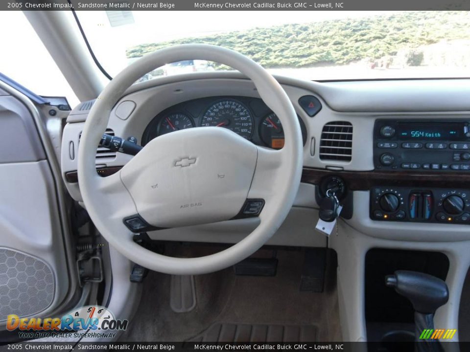 2005 Chevrolet Impala Sandstone Metallic / Neutral Beige Photo #20