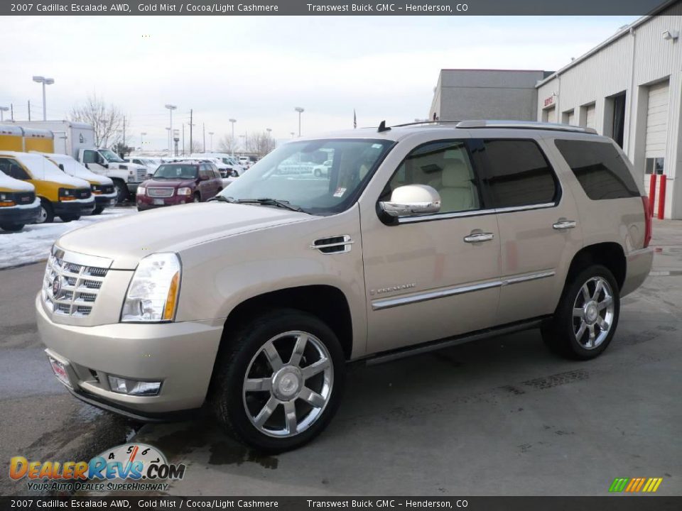 2007 Cadillac Escalade AWD Gold Mist / Cocoa/Light Cashmere Photo #3