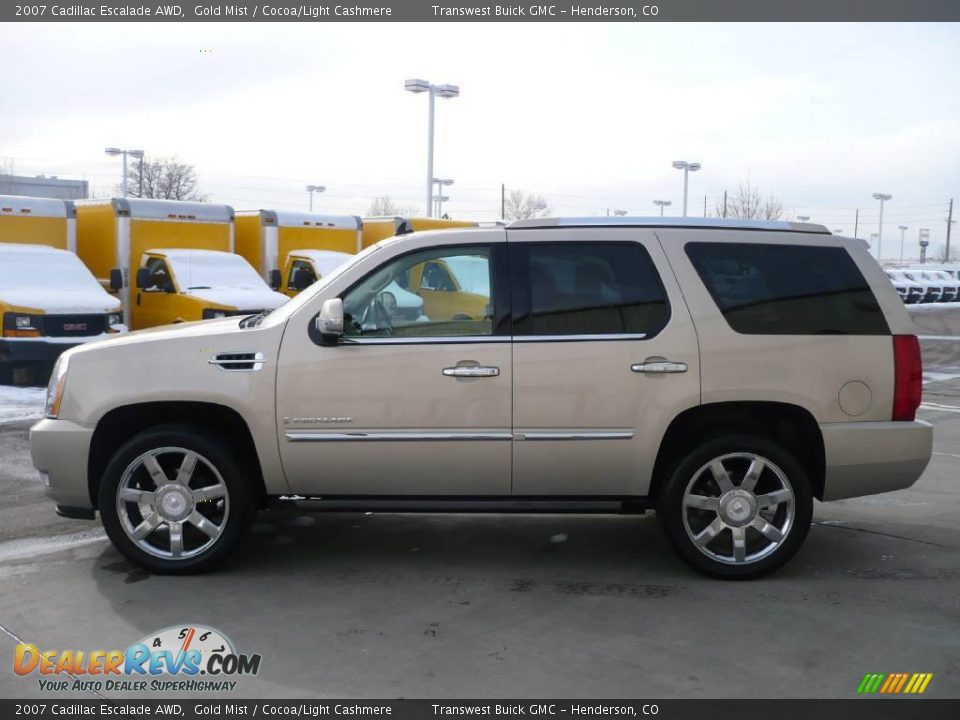 2007 Cadillac Escalade AWD Gold Mist / Cocoa/Light Cashmere Photo #4