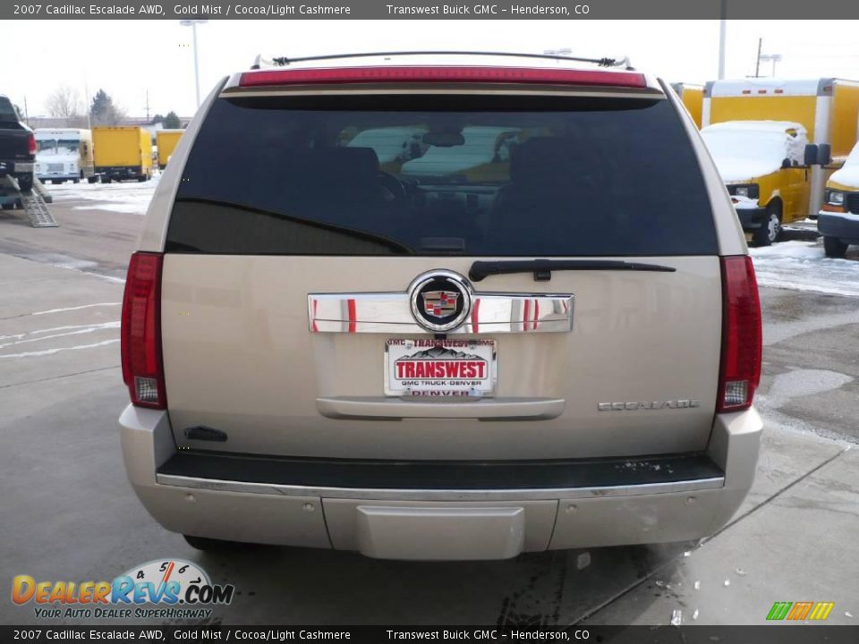 2007 Cadillac Escalade AWD Gold Mist / Cocoa/Light Cashmere Photo #5