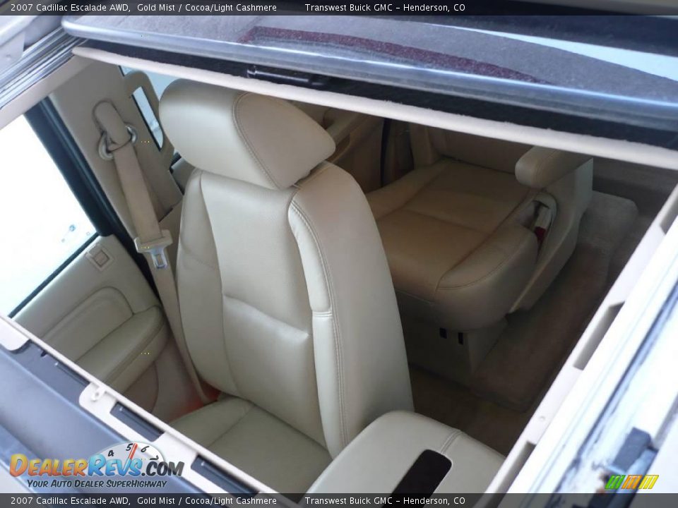 2007 Cadillac Escalade AWD Gold Mist / Cocoa/Light Cashmere Photo #8