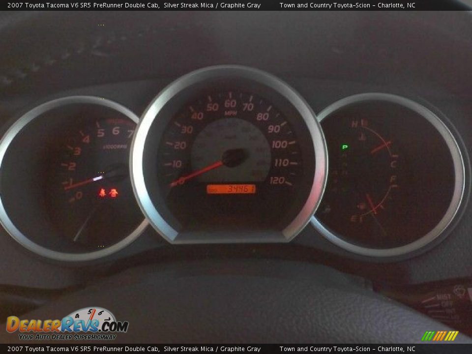2007 Toyota Tacoma V6 SR5 PreRunner Double Cab Silver Streak Mica / Graphite Gray Photo #9