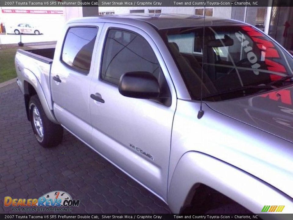 2007 Toyota Tacoma V6 SR5 PreRunner Double Cab Silver Streak Mica / Graphite Gray Photo #21