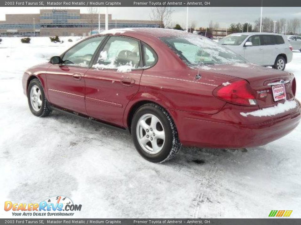 2003 Ford Taurus SE Matador Red Metallic / Medium Graphite Photo #3