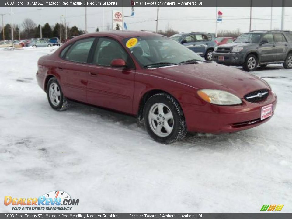 2003 Ford Taurus SE Matador Red Metallic / Medium Graphite Photo #7