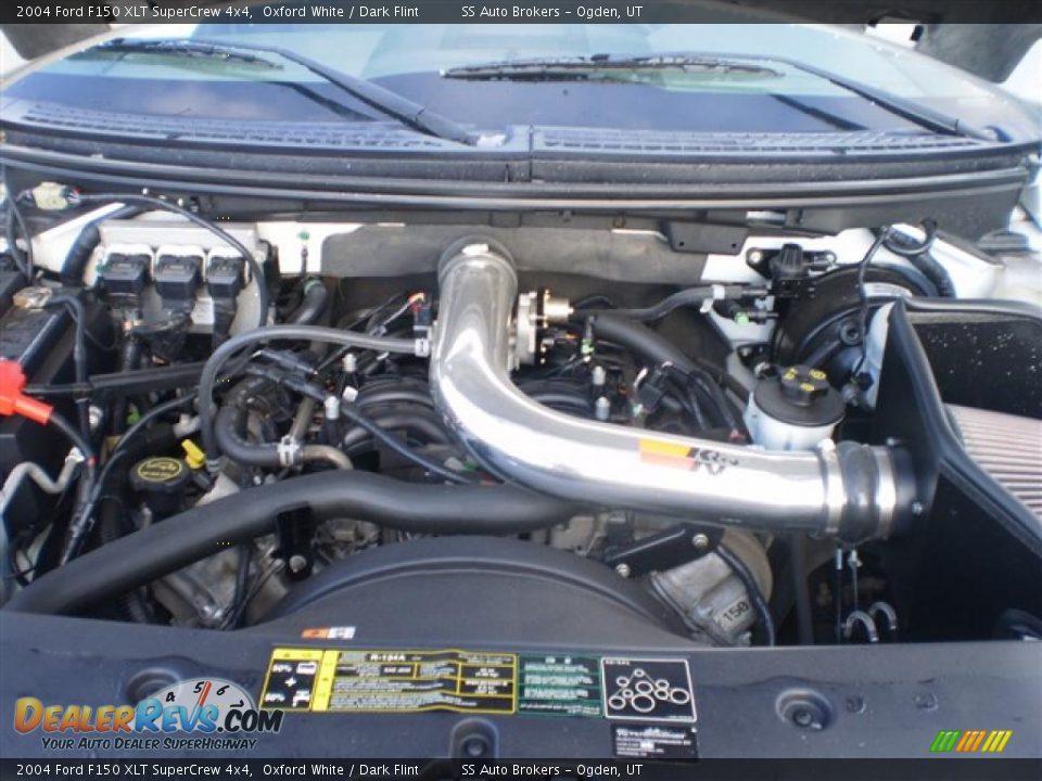 2004 Ford F150 XLT SuperCrew 4x4 Oxford White / Dark Flint Photo #4