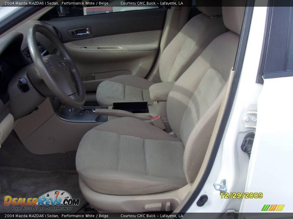 2004 Mazda MAZDA6 i Sedan Performance White / Beige Photo #10