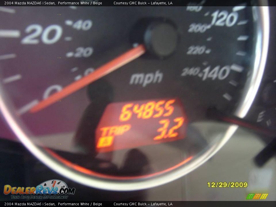 2004 Mazda MAZDA6 i Sedan Performance White / Beige Photo #14