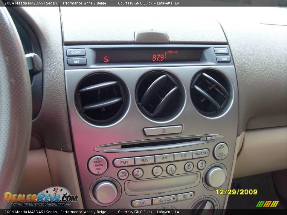 2004 Mazda MAZDA6 i Sedan Performance White / Beige Photo #15