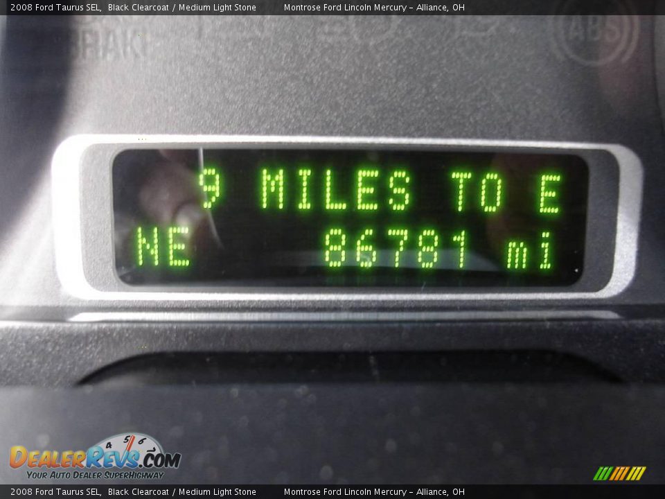 2008 Ford Taurus SEL Black Clearcoat / Medium Light Stone Photo #24