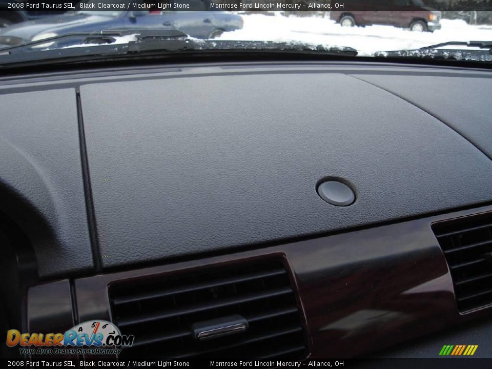 2008 Ford Taurus SEL Black Clearcoat / Medium Light Stone Photo #29