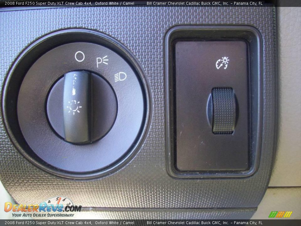 2008 Ford F250 Super Duty XLT Crew Cab 4x4 Oxford White / Camel Photo #12