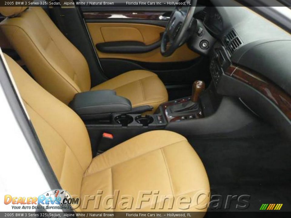 2005 BMW 3 Series 325i Sedan Alpine White / Natural Brown Photo #13