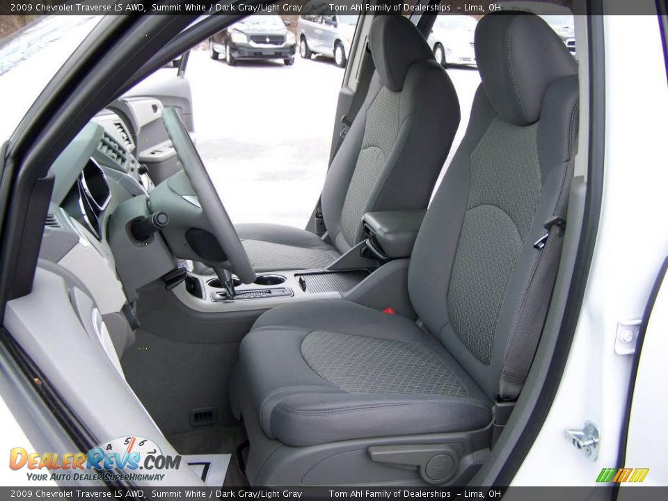 2009 Chevrolet Traverse LS AWD Summit White / Dark Gray/Light Gray Photo #9