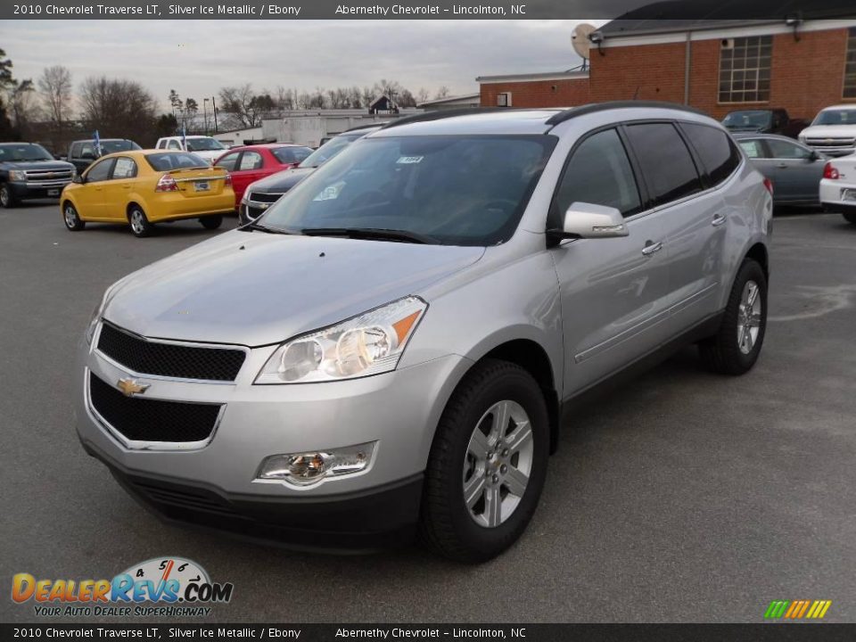 2010 Chevrolet Traverse LT Silver Ice Metallic / Ebony Photo #1