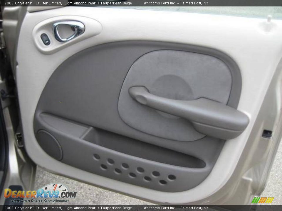 2003 Chrysler PT Cruiser Limited Light Almond Pearl / Taupe/Pearl Beige Photo #11