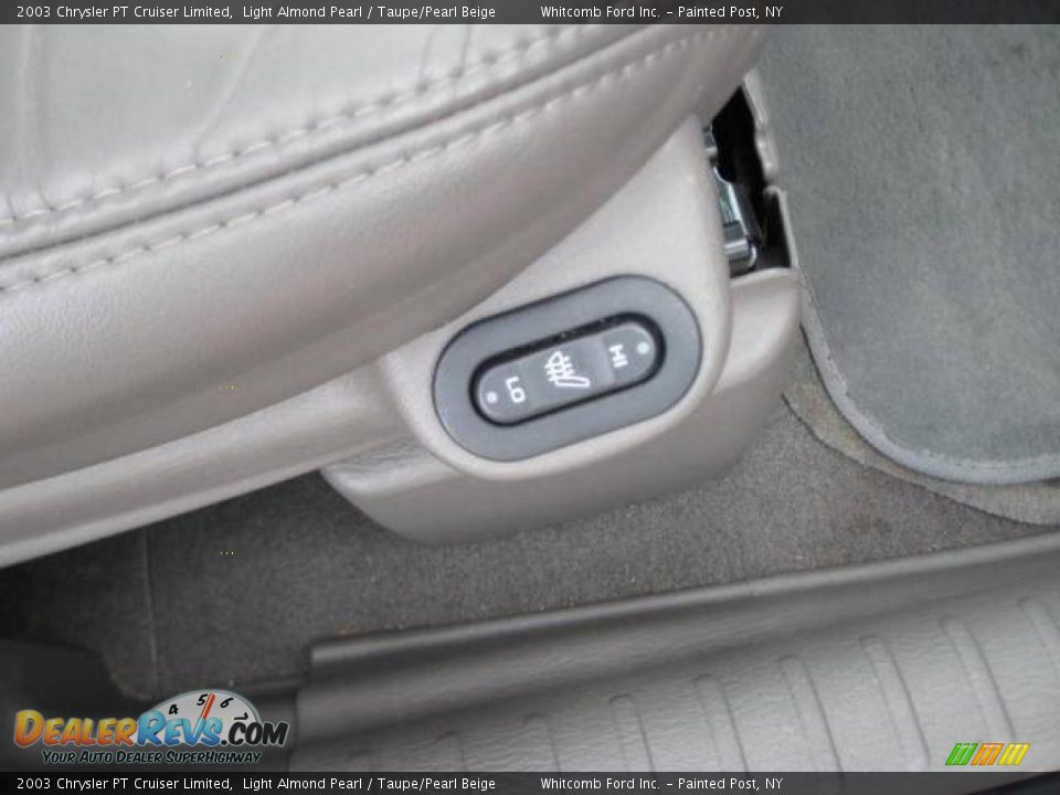 2003 Chrysler PT Cruiser Limited Light Almond Pearl / Taupe/Pearl Beige Photo #13