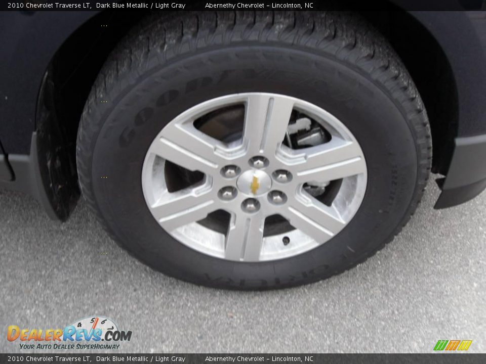 2010 Chevrolet Traverse LT Dark Blue Metallic / Light Gray Photo #17
