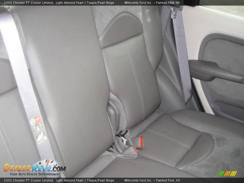 2003 Chrysler PT Cruiser Limited Light Almond Pearl / Taupe/Pearl Beige Photo #15