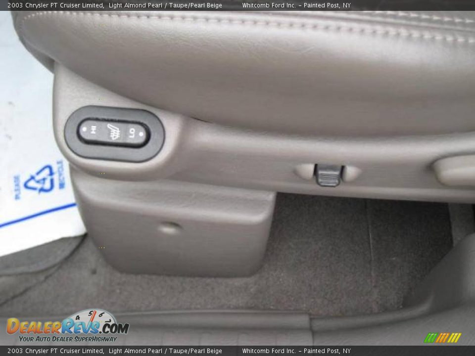 2003 Chrysler PT Cruiser Limited Light Almond Pearl / Taupe/Pearl Beige Photo #28