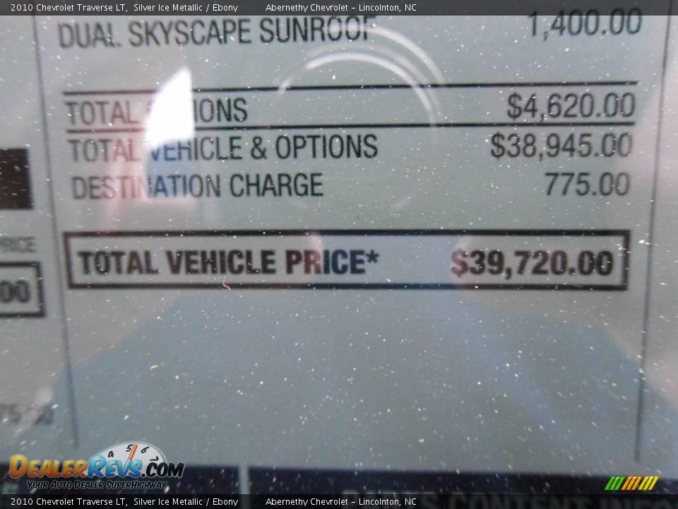 2010 Chevrolet Traverse LT Silver Ice Metallic / Ebony Photo #14