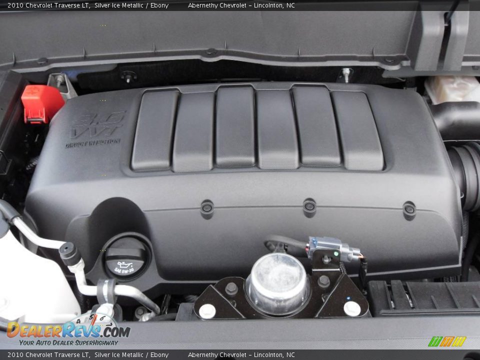 2010 Chevrolet Traverse LT Silver Ice Metallic / Ebony Photo #21
